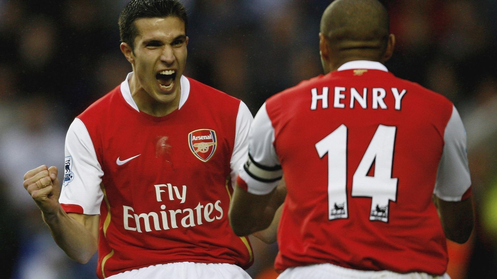 卡拉格点出争冠关键，利物浦失分之际 阿森纳总能精准把握